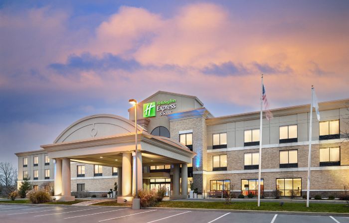 Holiday Inn Express & Suites SEYMOUR by IHG