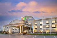 Holiday Inn Express & Suites Seymour Hotels in Seymour