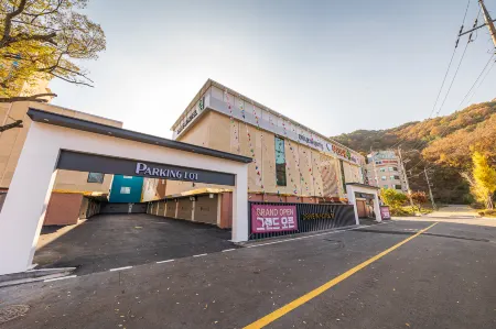 Hwasun Rest Motel Отели в г. Хвасун