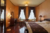 Rubezahl-Marienbad Luxury Historical Castle Hotel & Golf-Castle Hotel Collection Hotels near Marienbad