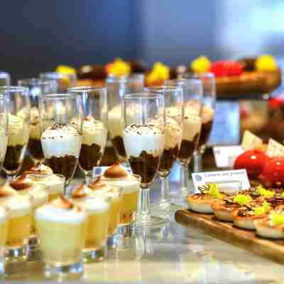 Pullman Abidjan Dining/Meeting Rooms