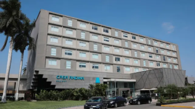 Casa Andina Select Chiclayo Отели в г. 