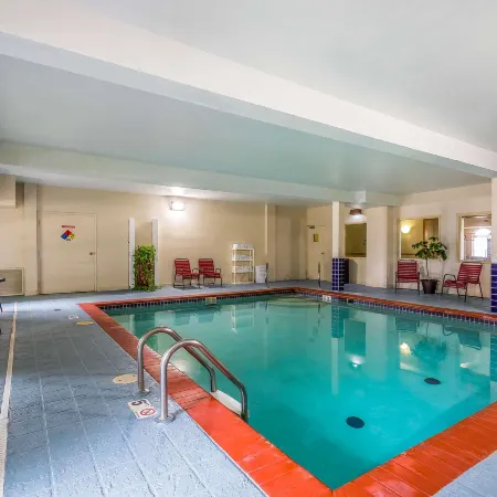 Quality Inn & Suites Chesterfield Village