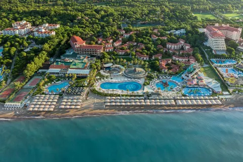 Papillon Belvil Holiday Village