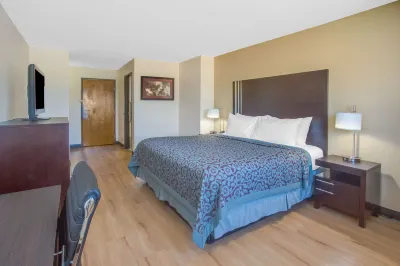 Days Inn by Wyndham le Roy/Bloomington Southeast Hotels in Le Roy