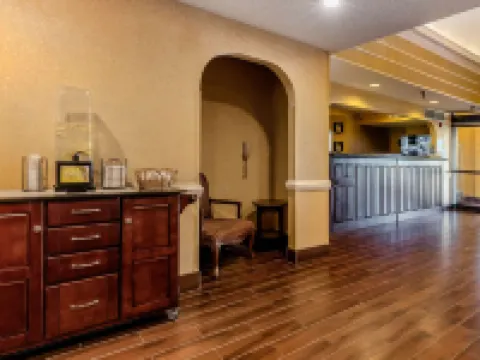 Comfort Inn & Suites Jasper Hwy 78 West Hotels in Walker County