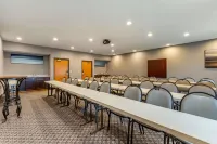 Comfort Suites Southgate-Detroit Hotels in Taylor