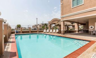 Baymont by Wyndham Galveston