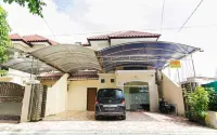 Galaxy Guest House Hotel di Kecamatan Sukolilo