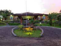 Villa Bukit Mas Hotels in Pasiran