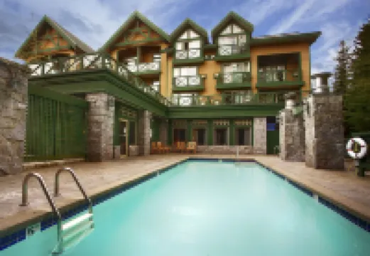 피나클 호텔 휘슬러