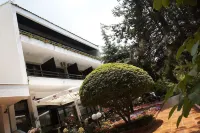 Hotel Pela
