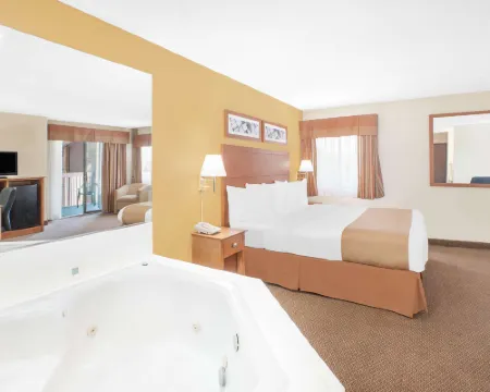 Baymont by Wyndham Port Huron Hotels in St. Clair County