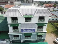 611 Hotel Hotels in Thongchai