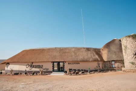 Agama Lodge Отели в г. Сезрим