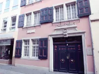 Dingdong Bonn - City Apartments