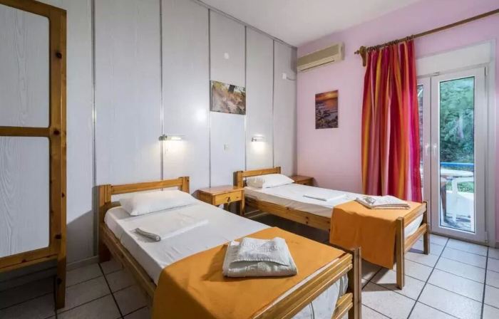 Elefteria Hotel