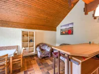 Cosy Holiday Home in the Hochsauerland with Terrace at the Edge of the Forest Hotels in Elpe