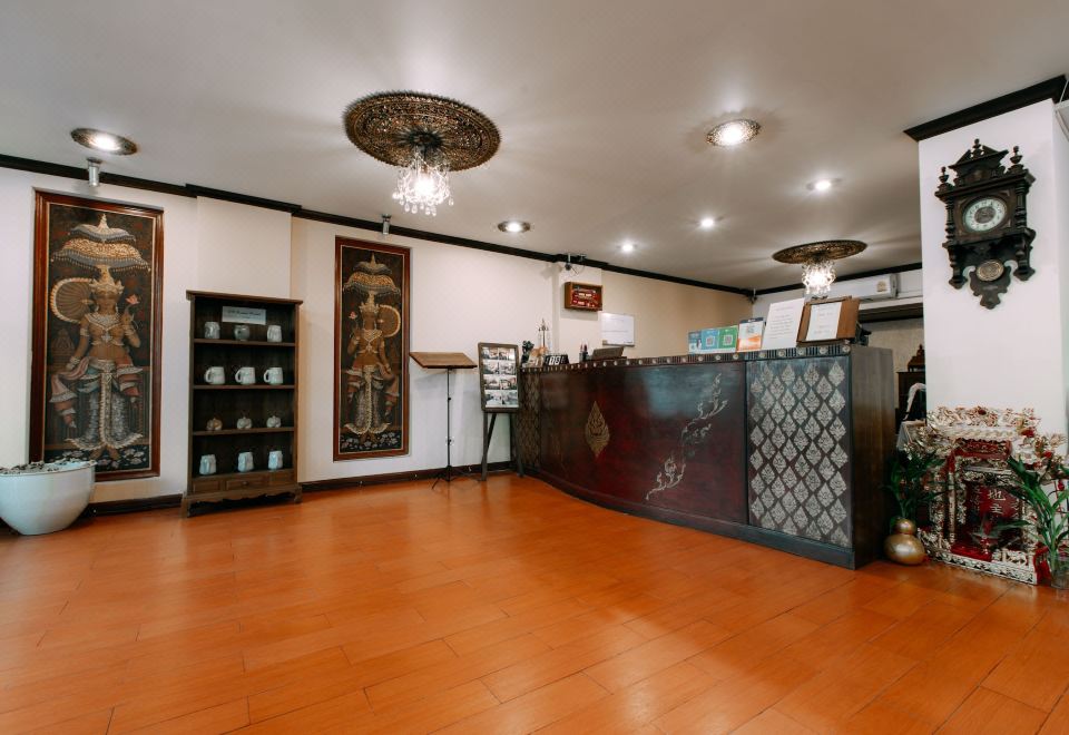 [SK 부티크 마하나콘 호텔 방콕의 로비 또는 복도 이미지]