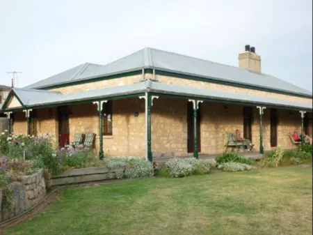 Robe House Heritage Accommodation