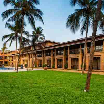 Marquis Beach Resort Hotel Exterior