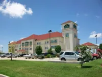 La Quinta Inn & Suites by Wyndham Belton - Temple South