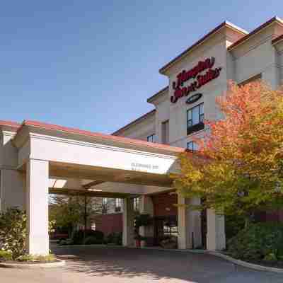 Hampton Inn & Suites by Hilton Langley-Surrey Hotel Exterior