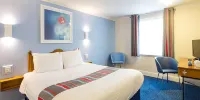 Travelodge Perth A9 - Double Room
