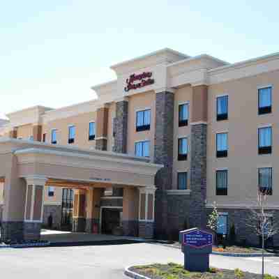 Hampton Inn & Suites Robbinsville Hotel Exterior
