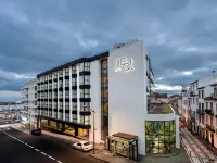 Neat Hotel Avenida Hotels in Ponta Delgada