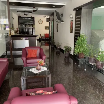 Jewel Hotel Отели в г. Патханкот
