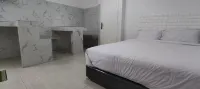 Antasari 8 Homestay Hotels in Karang Asam Ulu
