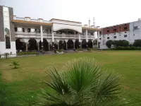 Shimla Resort Hôtels à : Muzaffar Nagar Ghusval