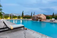 Cresta Jwaneng - Pool
