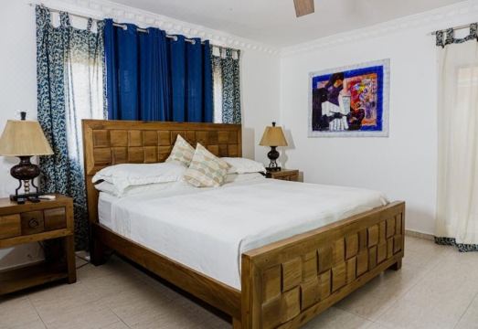 Hotel Juliana - Housity
