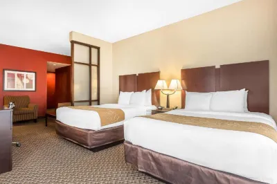 Comfort Suites Charleston West Ashley Hotels in Charleston