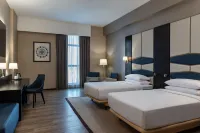 Four Points by Sheraton Production City, Dubai - 자쿠지