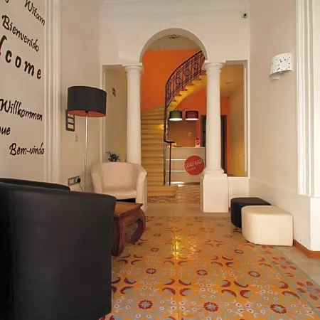 Corner Hostel