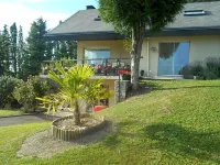 Gadeyne Nathalie le Chalet de Malvoue Hotels in Vimoutiers