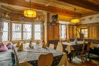 Boutique Hotel im Auracher Löchl - breakfast