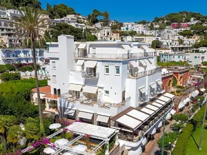 Hotel Syrene