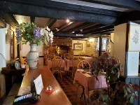 AbingPlough House - sarapan