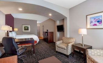 La Quinta Inn & Suites by Wyndham Lumberton