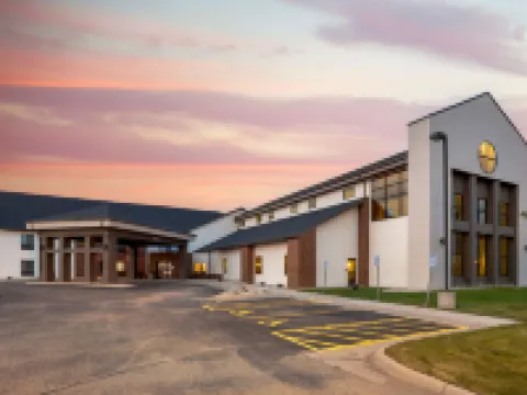 SureStay Plus Hotel by Best Western Watertown Hotels in Codington County