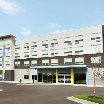 Tru by Hilton Harbison Columbia