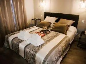 La Suite Romantique Avec Jacuzzi au Cœur de Perpignan