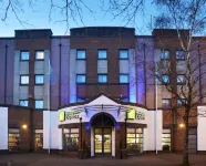 Holiday Inn Express 貝爾法斯特市 - 皇后季 鄰近貝爾法斯特港的酒店