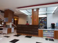 Hotel Bed and Breakfast Surabaya Các khách sạn ở Wonocolo