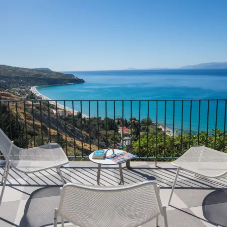 Garbis Villas & Apartments