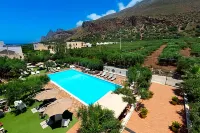 Hotel Achibea فنادق في Castelluzzo